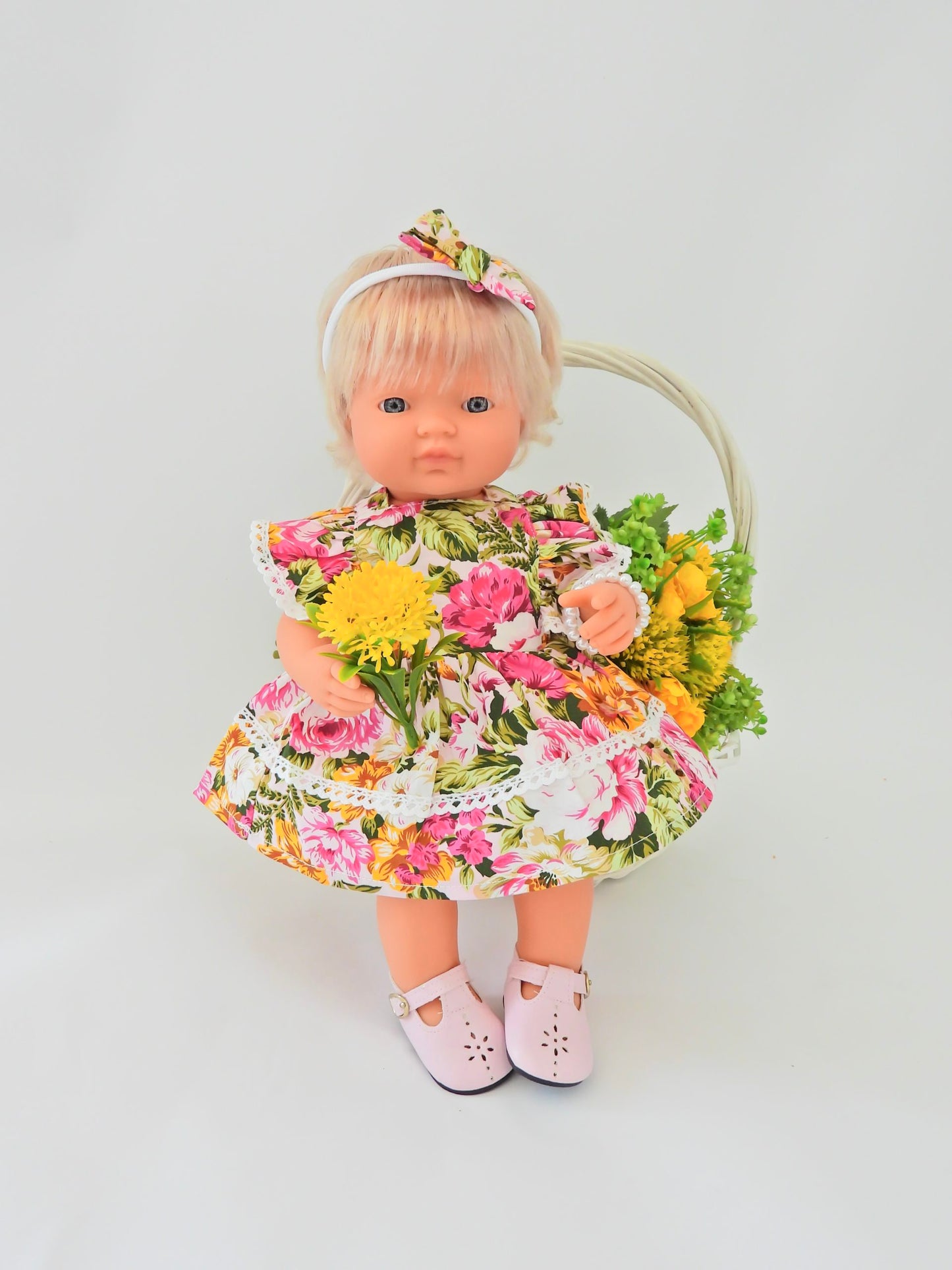 Raimi Doll's Frilly Sleeve Dress